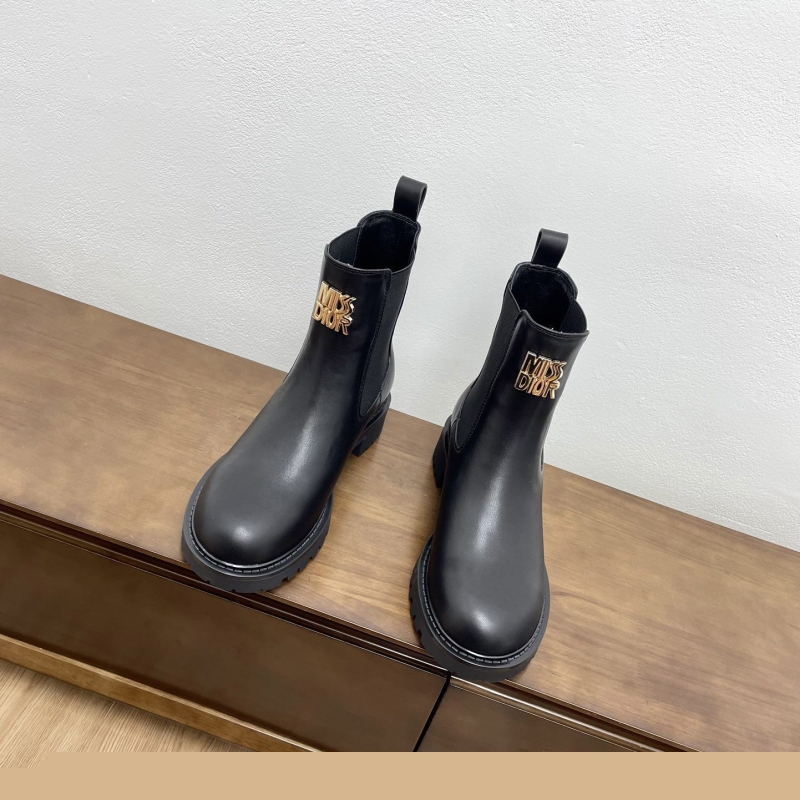 ch**an D*or boots